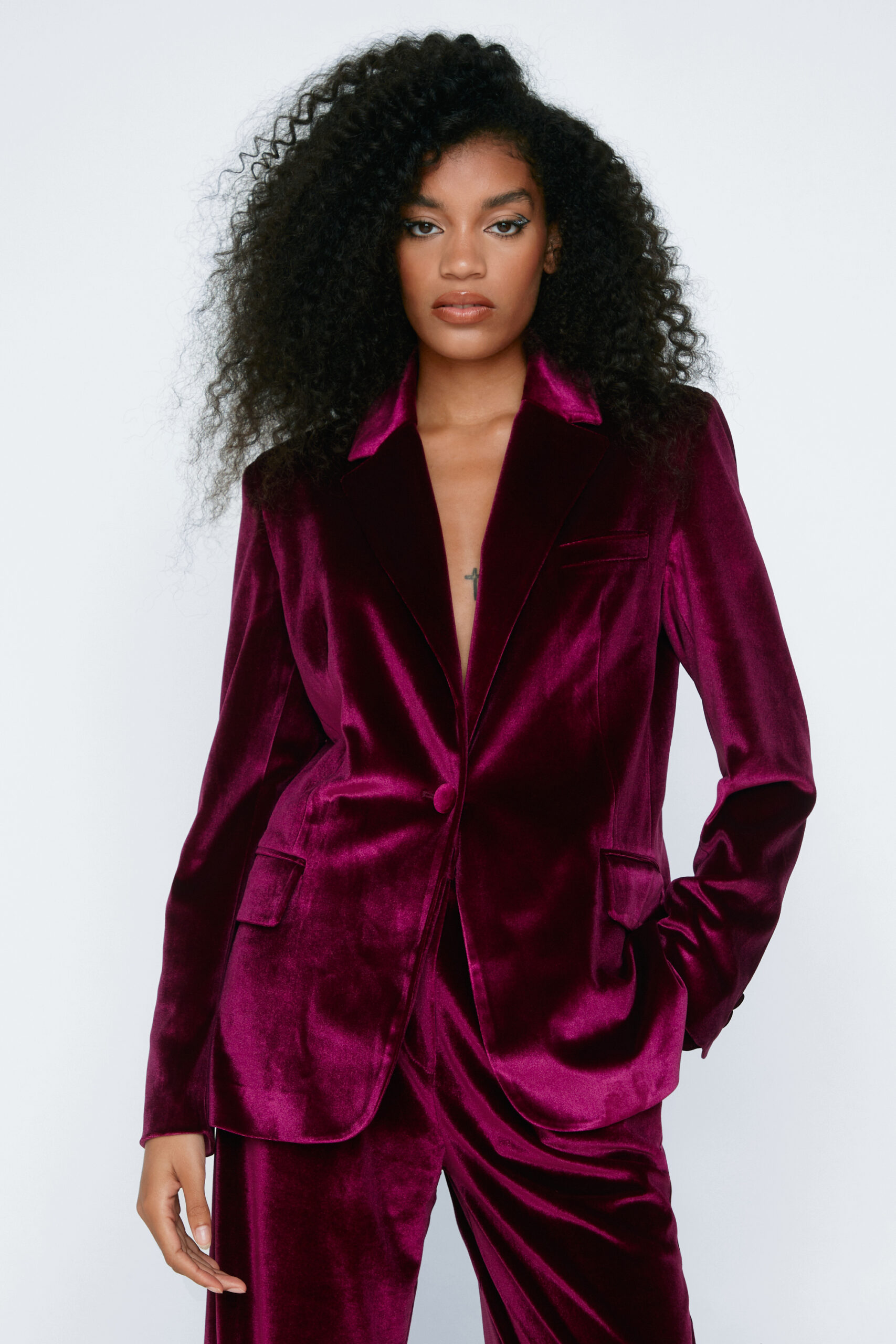 Tailored Velvet Blazer 