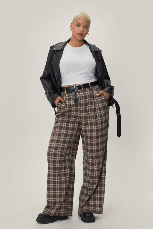 Plus Size Relaxed Plaid Wide Leg Pants