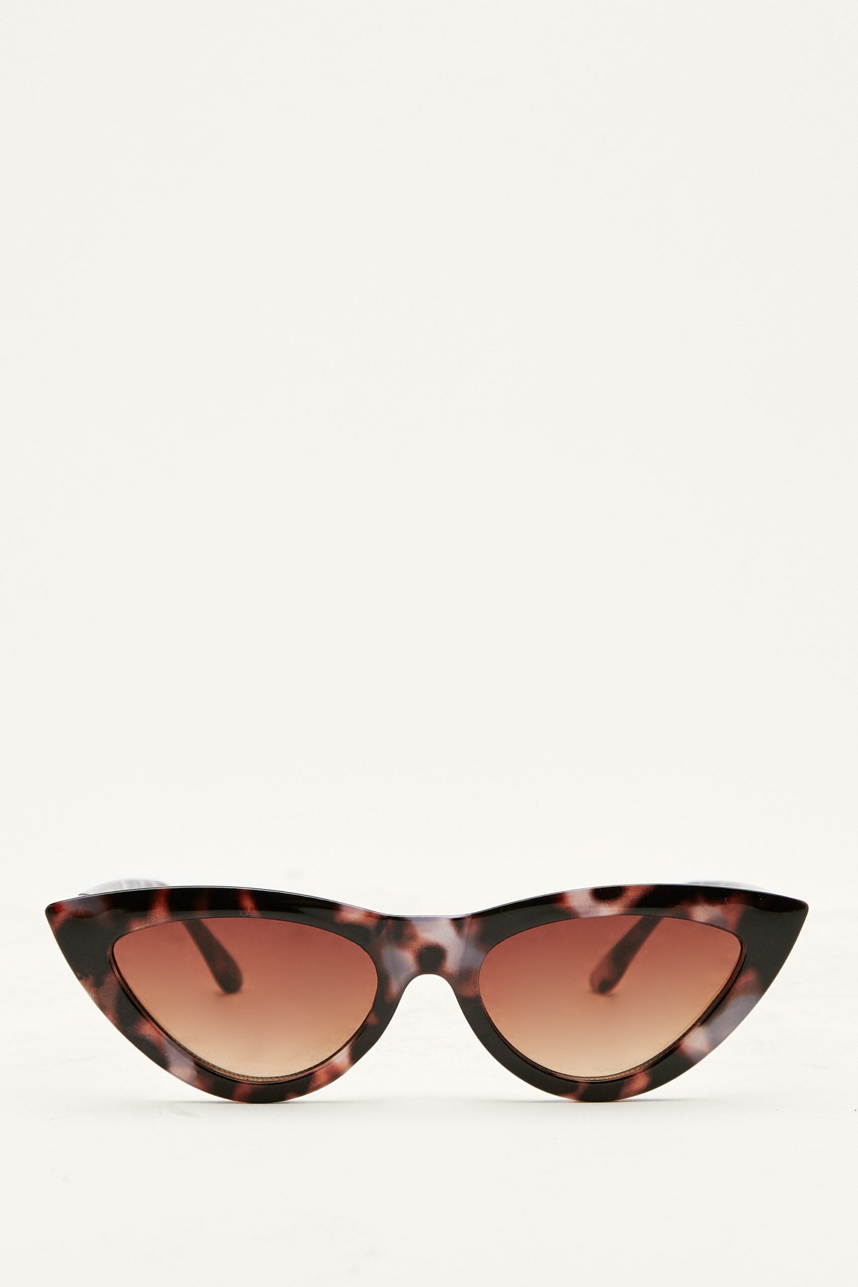 Slim Tortoiseshell Cat Eye Sunglasses