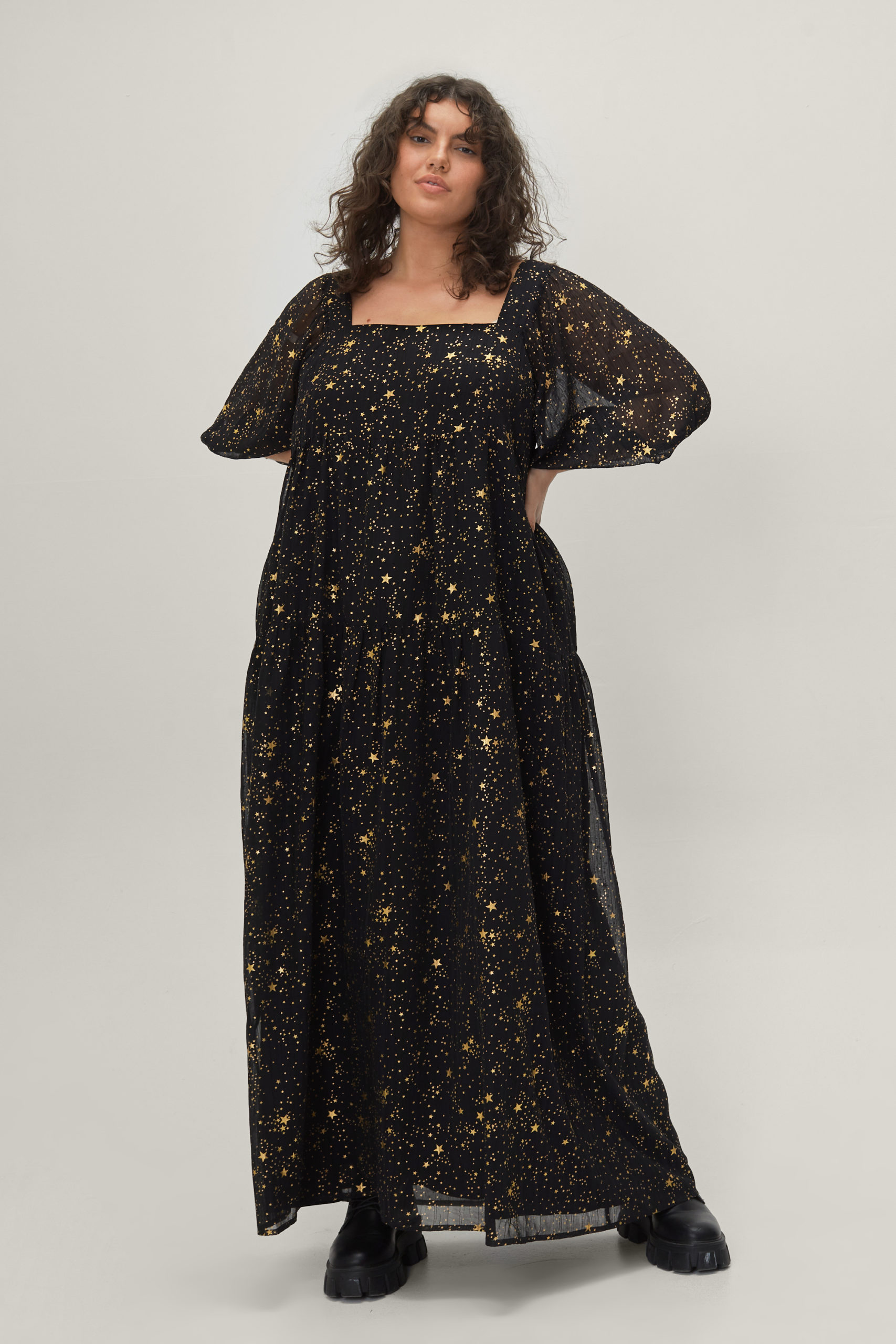 Plus Size Star Print Puff Sleeve Maxi Dress