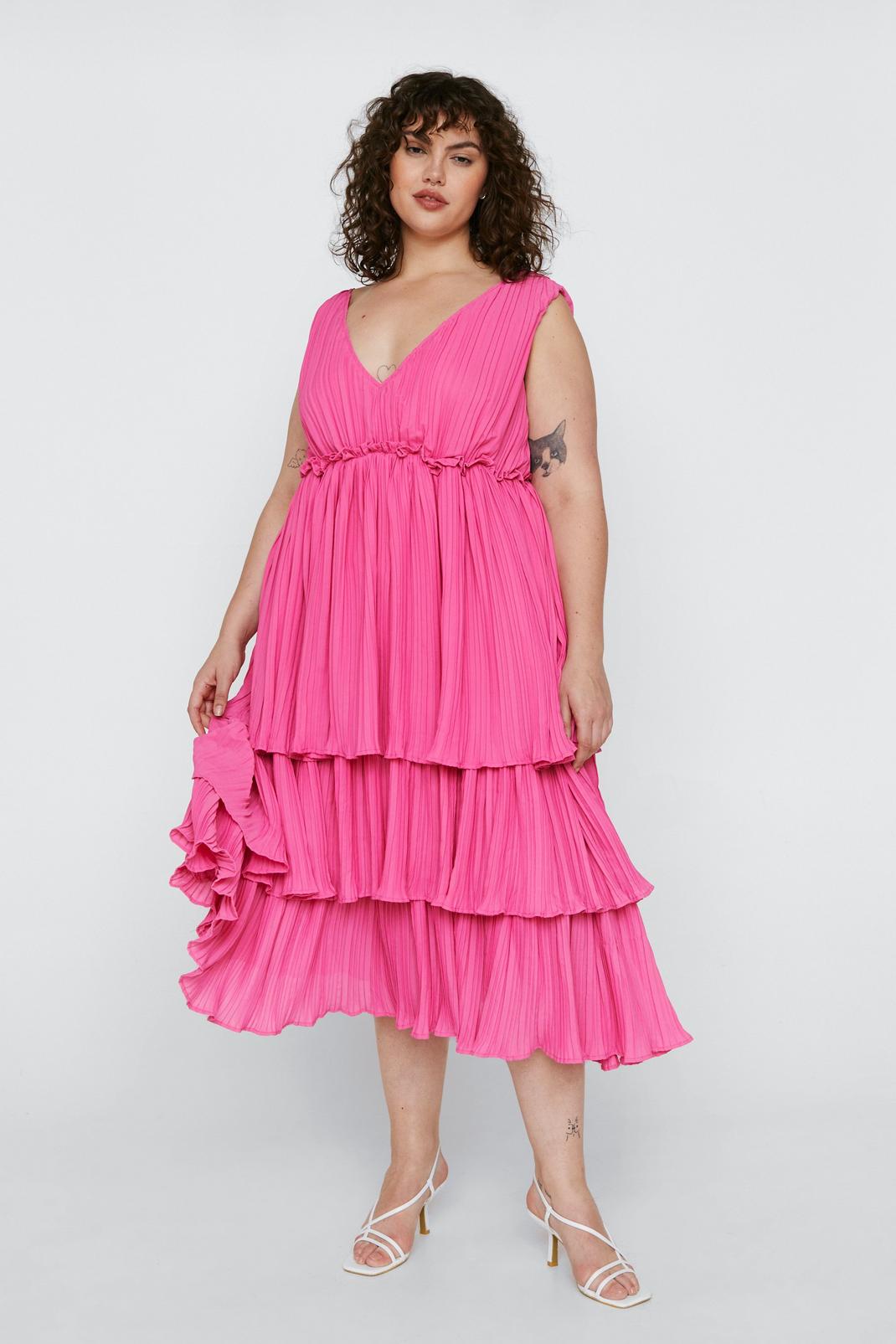 Plus Size Pleated Midi Dress