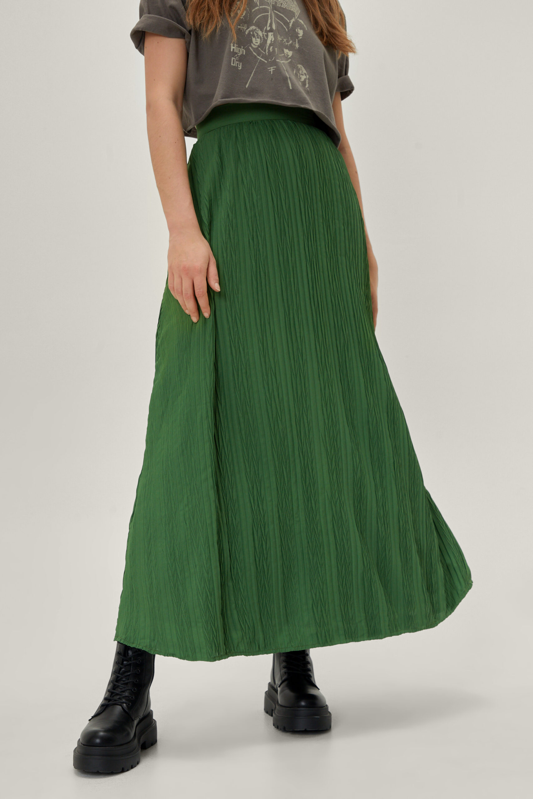 Textured And Pleated Maxi Skirt 