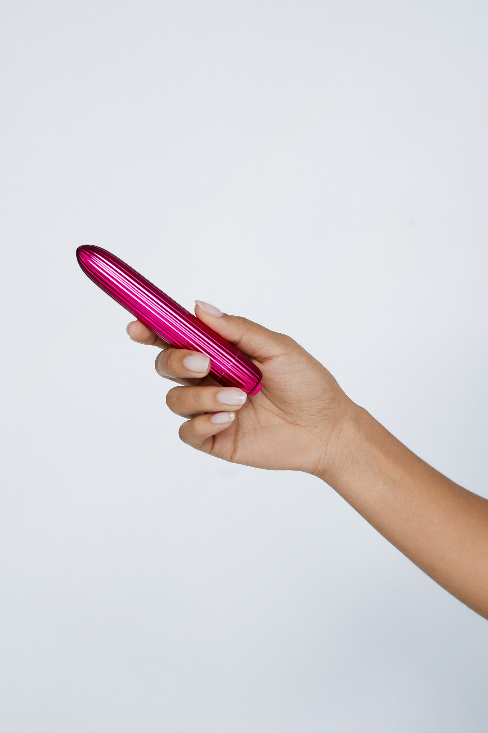 Ribbed Slender Vibrator