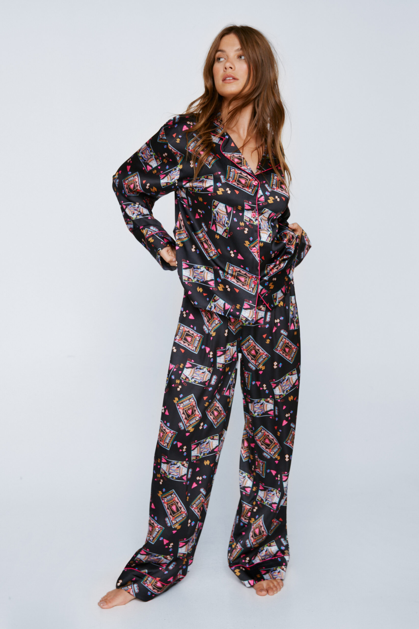 Satin Queen Of Hearts Oversized Pajama Pants Set