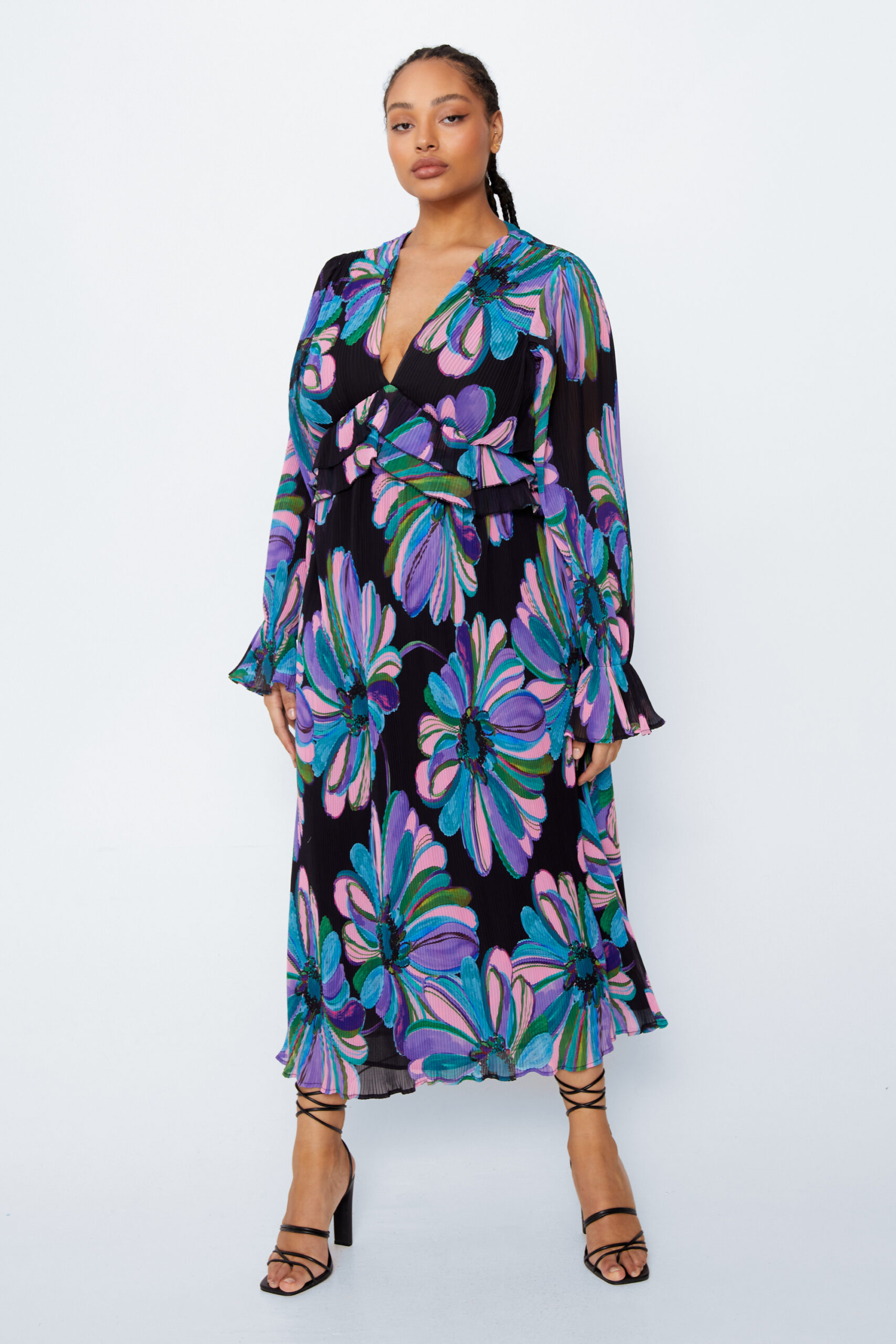 Plus Size Floral Pleated Midi Dress