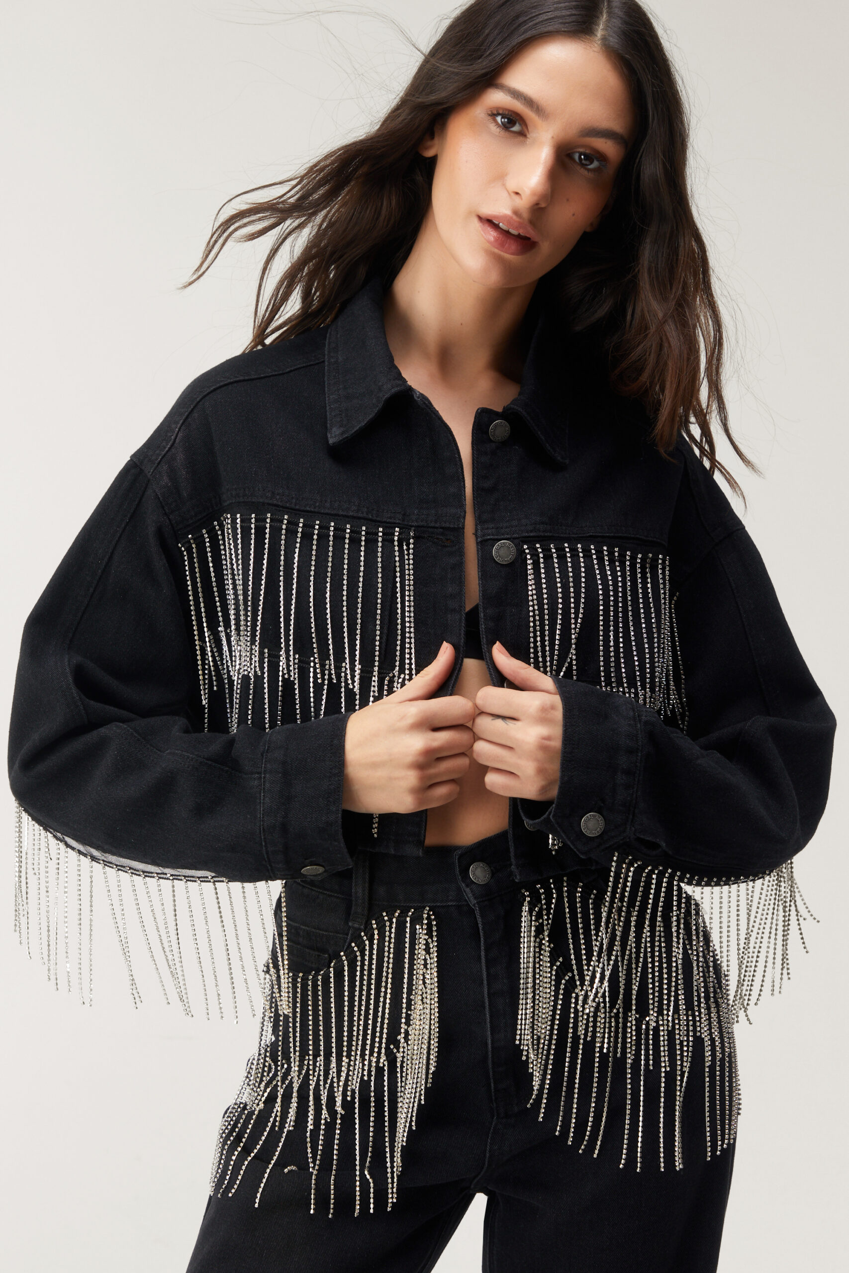 Embellished Fringe Trim Cropped Denim Jacket