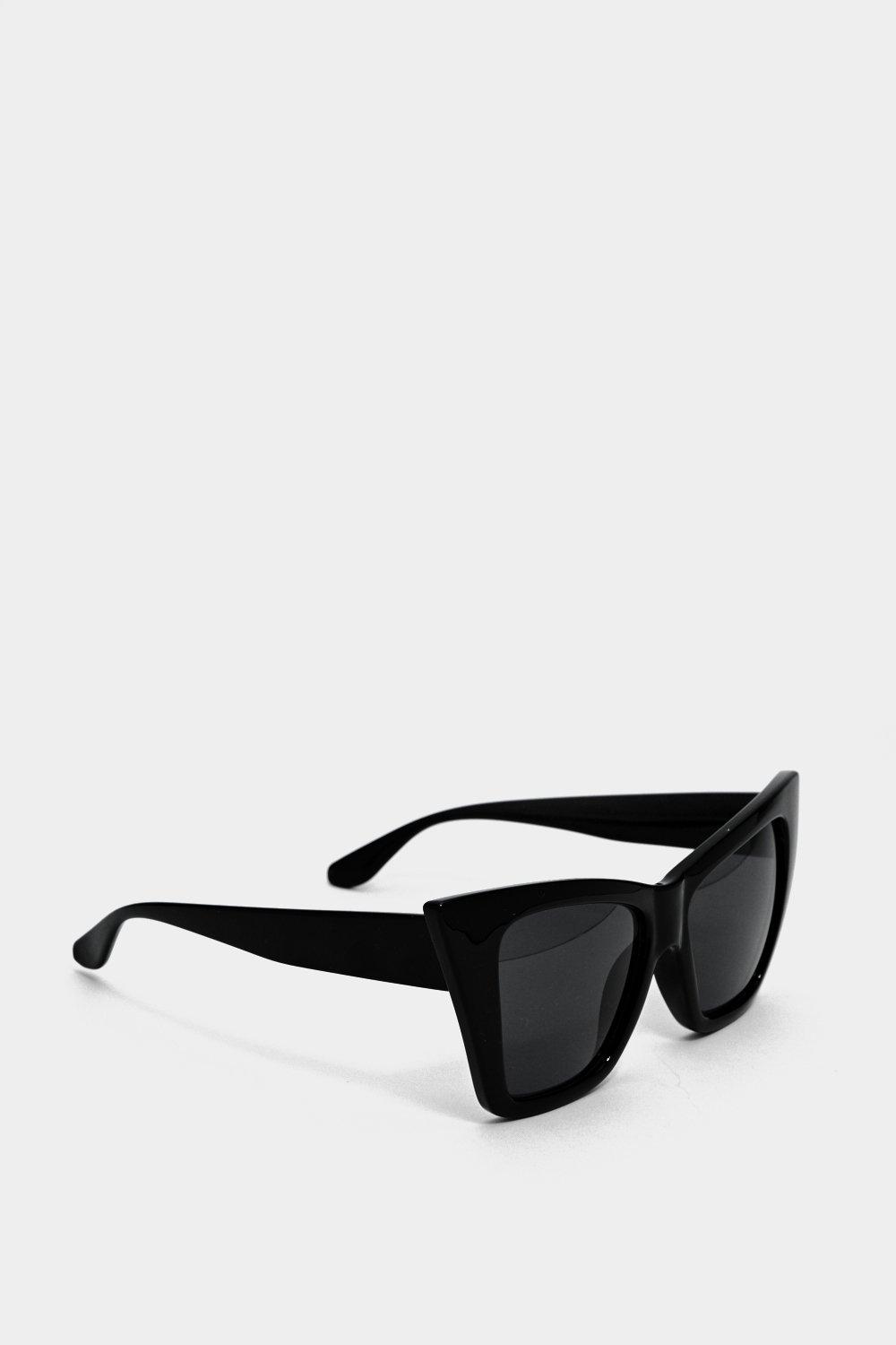 Angular Cat Eye Tinted Sunglasses